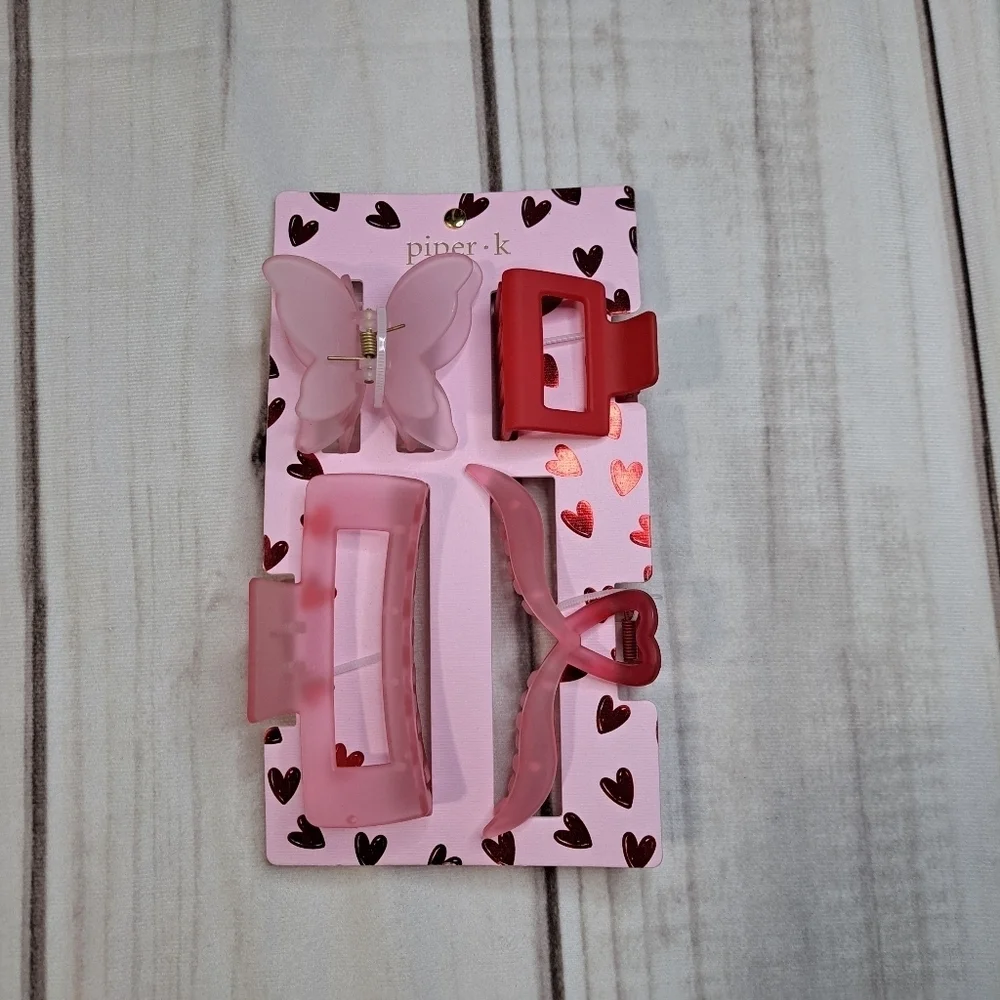 2 FOR 20 SALE Piper K Hair Clip Set Of 4 Valentines Day