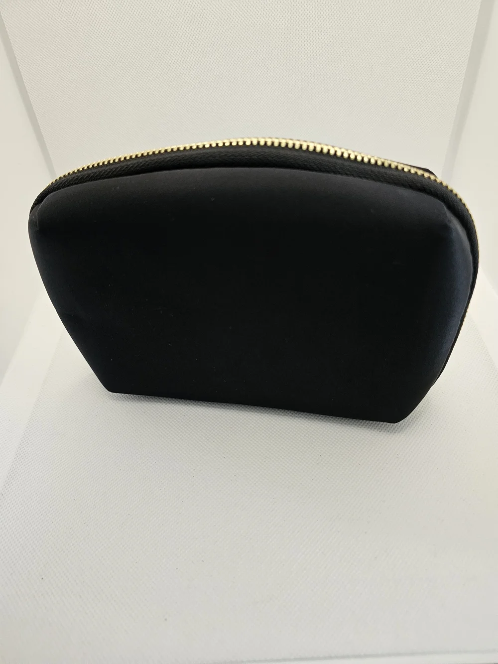 Vanessa Williams Black Cosmetic Pouch with Gold Zip NWT