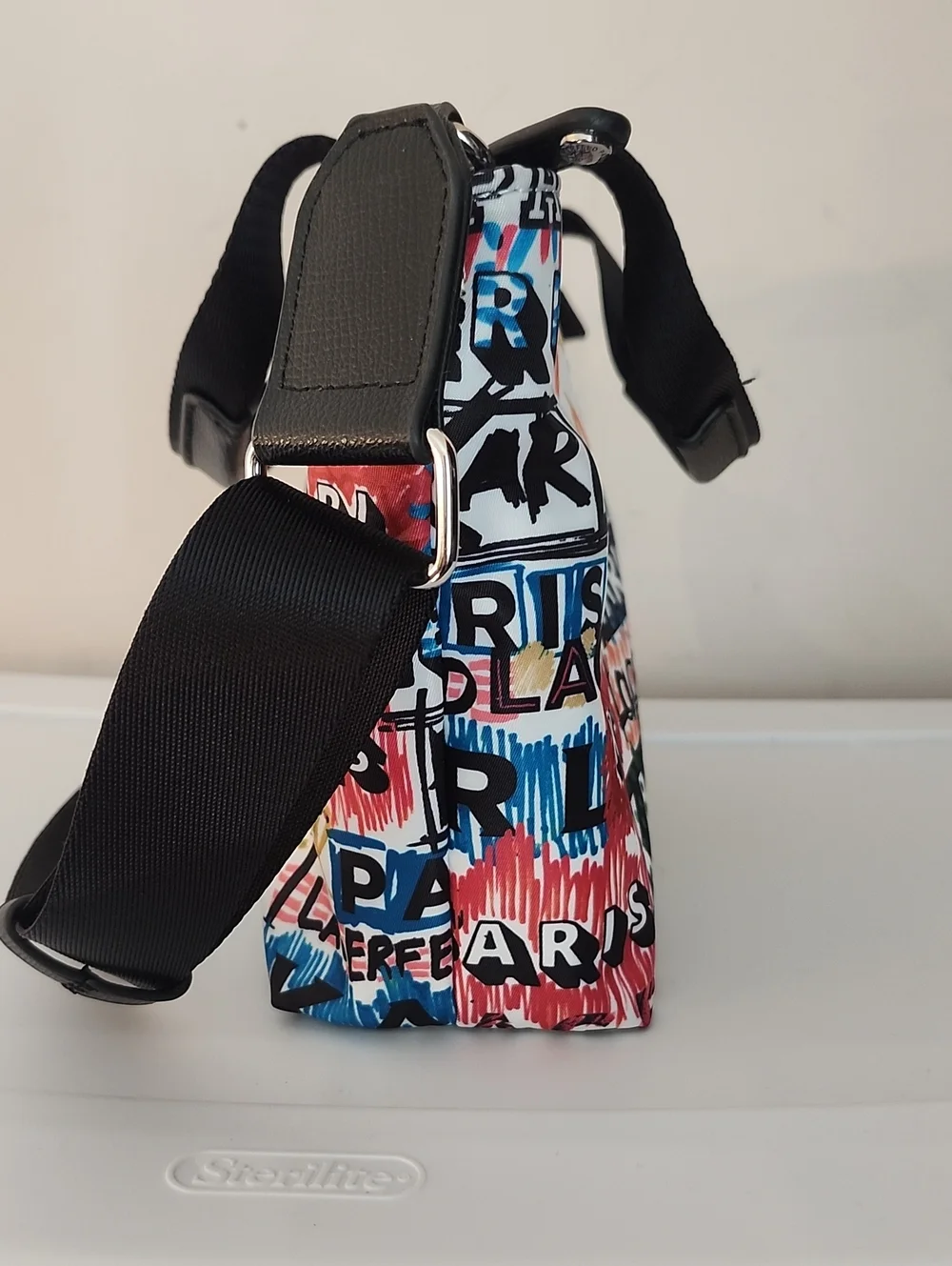 Karl Lagerfeld Paris Amour Crossbody w/Free Michael Kors Card Holder/Wallet